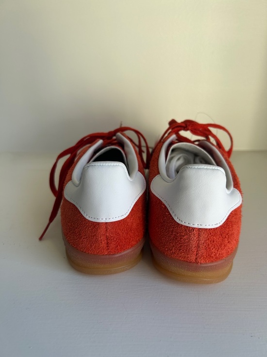 Adidas Women’s Gazelle Indoor Bold Orange Suede Sneakers Size 7 NWT - Picture 6 of 8